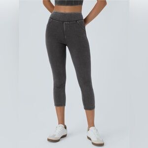 HALARA Charcoal Cropped High-Rise Ankle Jeans